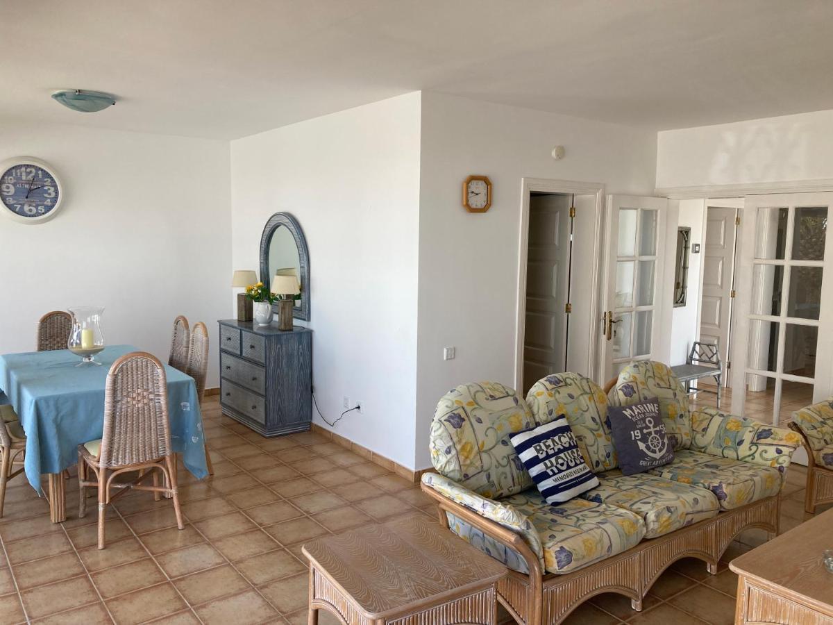 Beach House With The Heated Pool Next To Rocky Point Corralejo Buitenkant foto