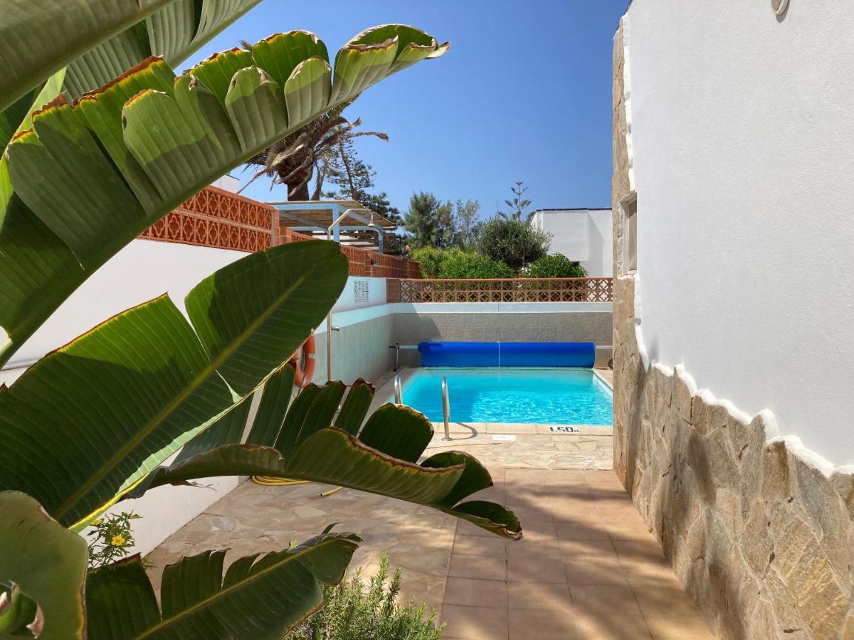 Beach House With The Heated Pool Next To Rocky Point Corralejo Buitenkant foto