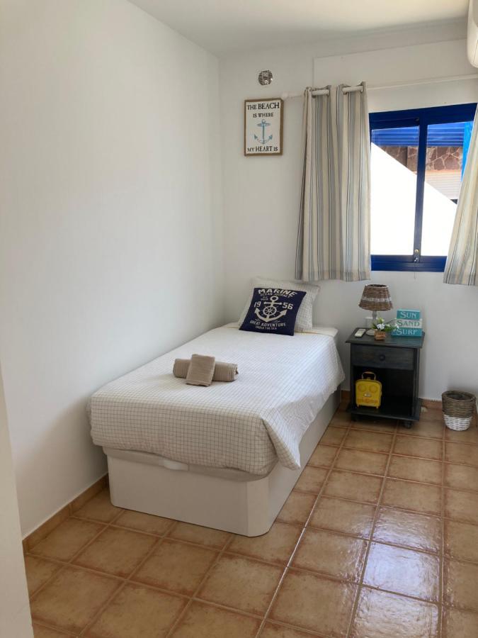 Beach House With The Heated Pool Next To Rocky Point Corralejo Buitenkant foto