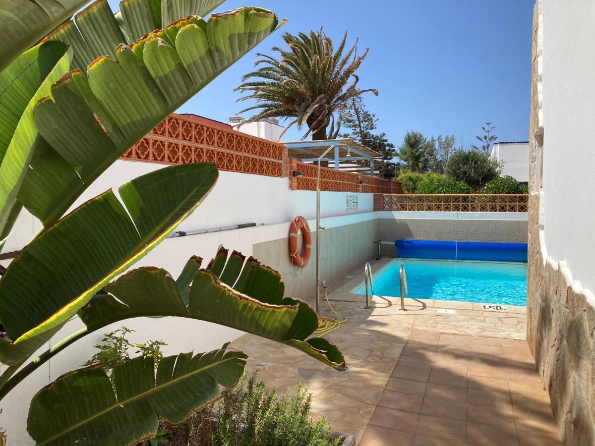 Beach House With The Heated Pool Next To Rocky Point Corralejo Buitenkant foto
