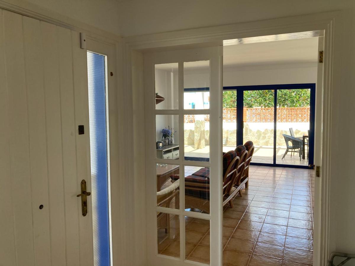 Beach House With The Heated Pool Next To Rocky Point Corralejo Buitenkant foto