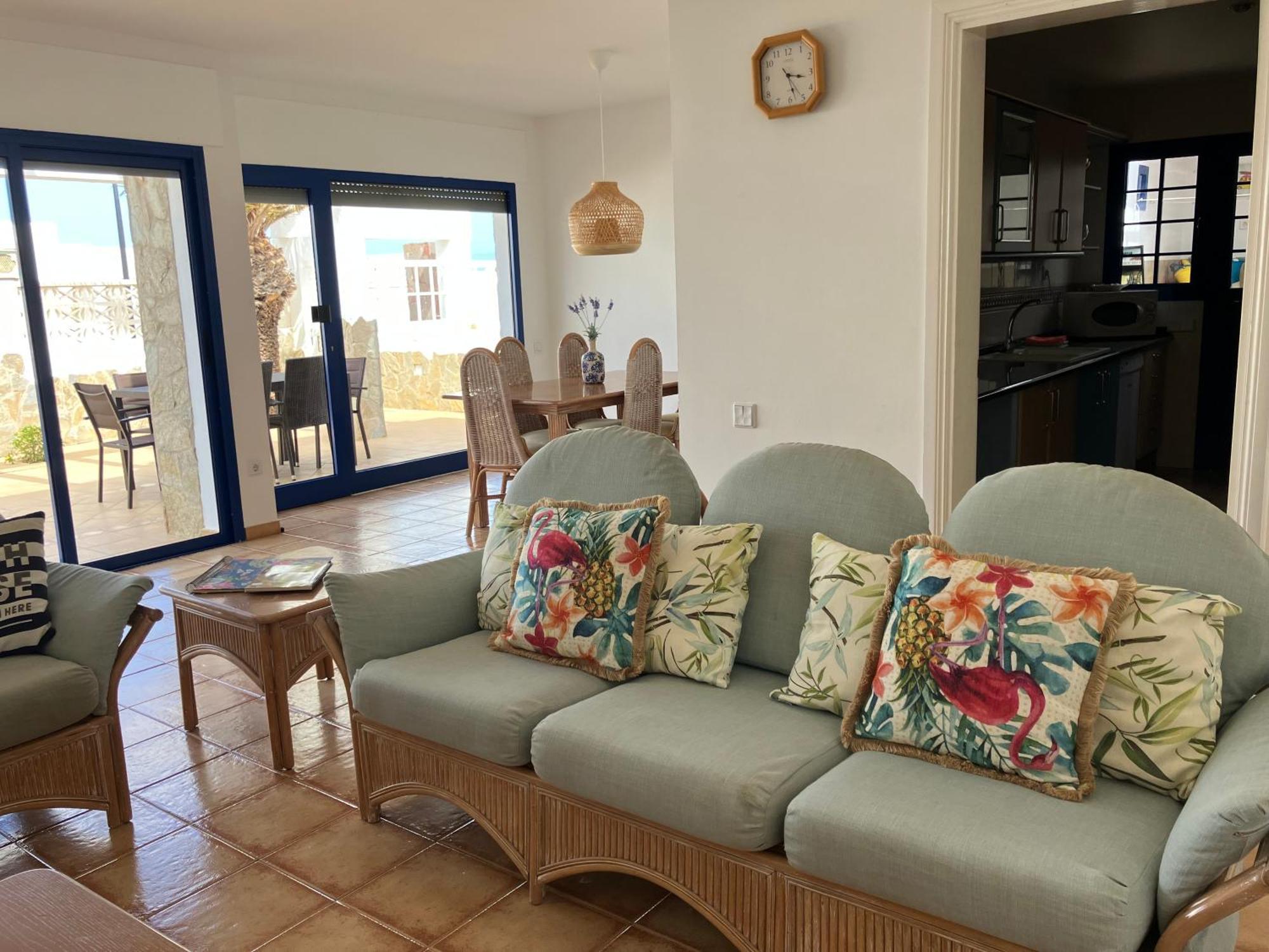 Beach House With The Heated Pool Next To Rocky Point Corralejo Buitenkant foto