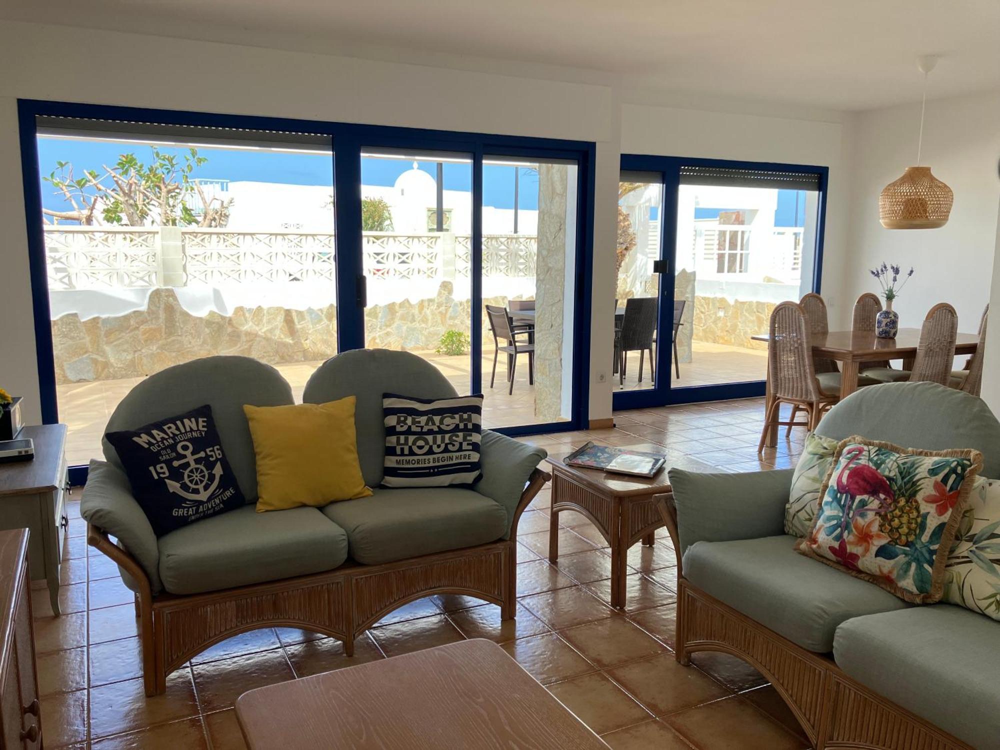 Beach House With The Heated Pool Next To Rocky Point Corralejo Buitenkant foto